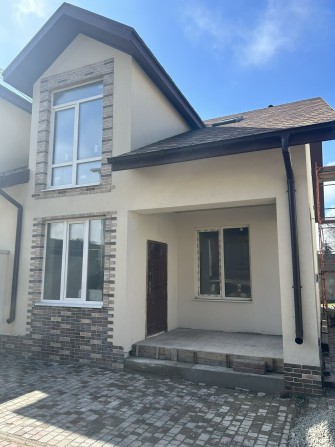 Продам таунхаус в Черноморске - фото 1