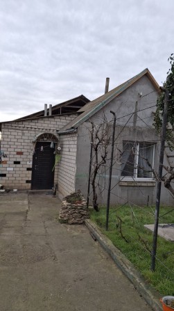 Продам дом  небольшой, в Александровке 32т$ - фото 1