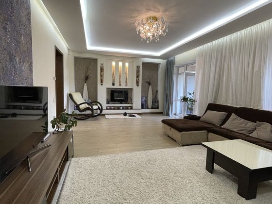 3-рівневий таунхаус 240 м² в Елітному комплексі “Олександрійський” Чорноморськ