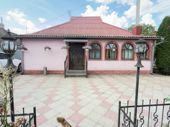 Продам дом недалеко от моря Черноморск