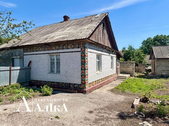 Продам частину будинку на Смірнова без зручностей