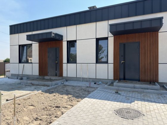 Нові тауни на 2 сотках з газом 63,78 м2 . Гостомель Гостомель