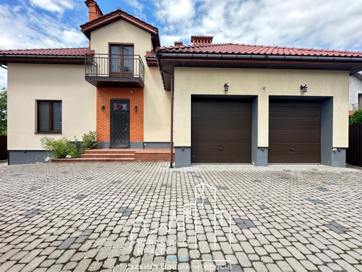 Продам чудовий будинок поряд з центром міста! - фото 1