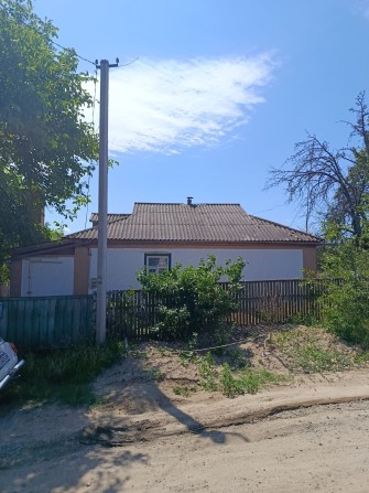 Продам будинок в місті Кам'янка Черкаської області - фото 1
