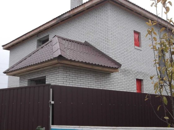 Продам двоповерховий будинок у Каневі Канів
