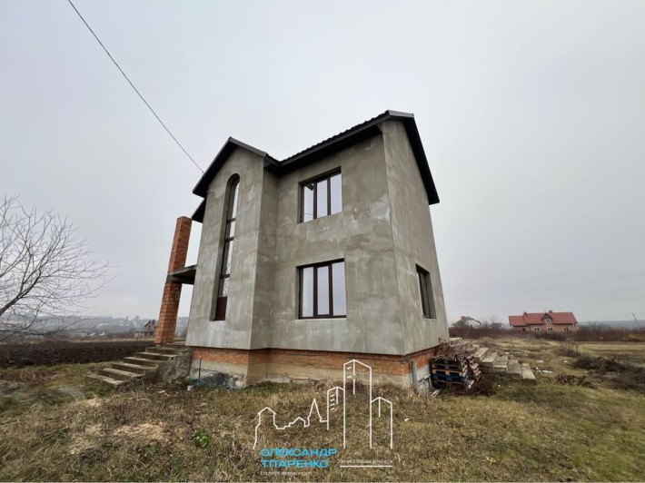 Продам сучасний будинок поруч із містом! - фото 1