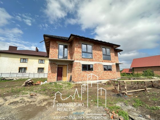 Продам сучасний дуплекс, р-н Жовтневе