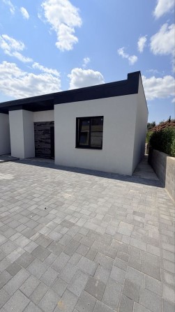 Таунхаус у Гостомелі | 48,5 м² | 2 сотки | Чистове оздоблення | Держпрограми - фото 1