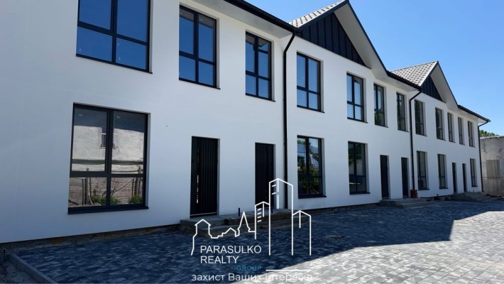 Продам неймовірний таунхаус в класному районі міста - фото 1