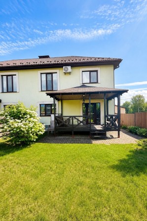 Дуплекс з ремонтом, гаражем і каміном | 147 м² | Ділянка 4,75 сотки - фото 1