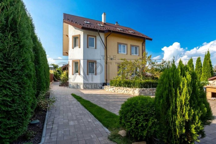Продаж будинку біля озера в с. Гостомель, будували для себе (Ірпінь, Буча, Ворзель) - фото 1