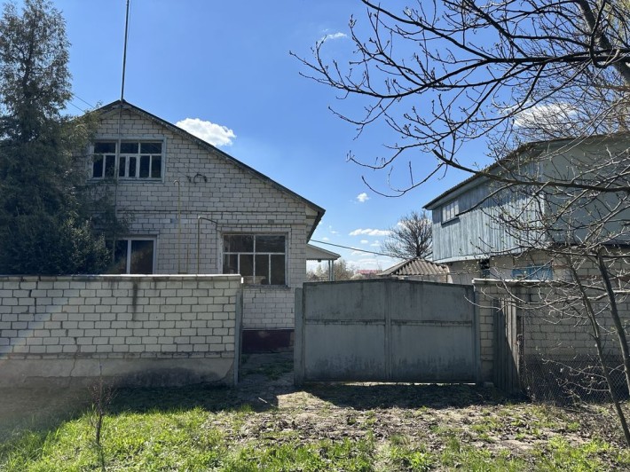 Продам будинок місто Конотоп - фото 1