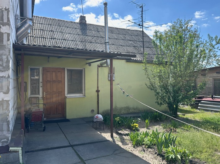 Продаж будинку, смт.Коцюбинське, ділянка 6 соток - фото 1