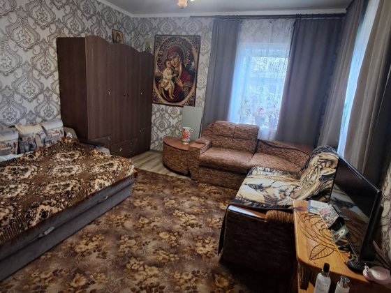 Продам 1/2 будинку  в районі Хіммашу (вагонка)