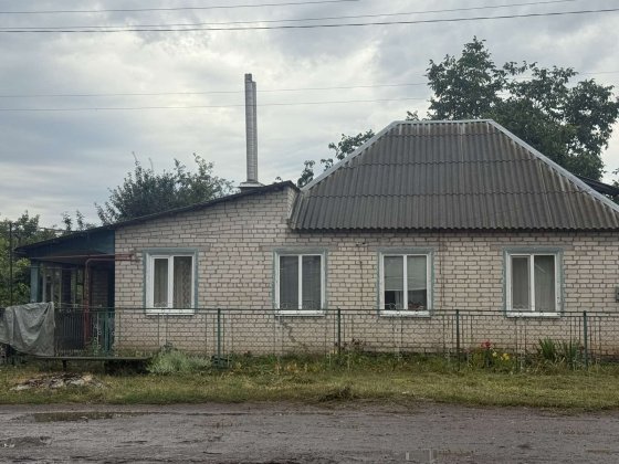 Продам будинок , продам будинок Лозова