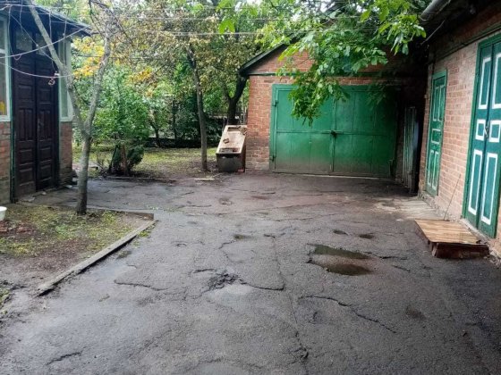 продаж приватного будинку Лубны