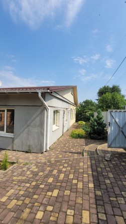 Продам будинок в Марганці - фото 1