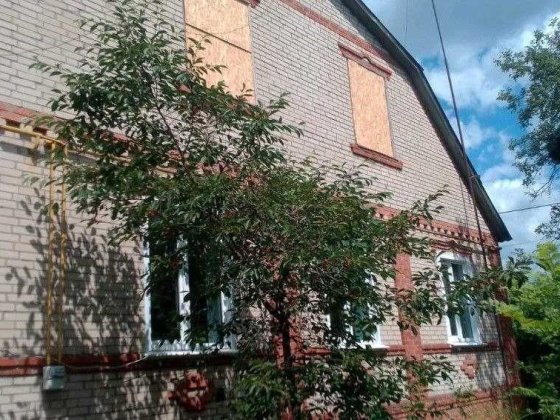 Срочно продажа  дом на 2 отдельных входа в тихом центре г.Мерефа Мерефа