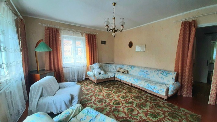 Продаж капітального будинку у центрі м. Мерефа - фото 1
