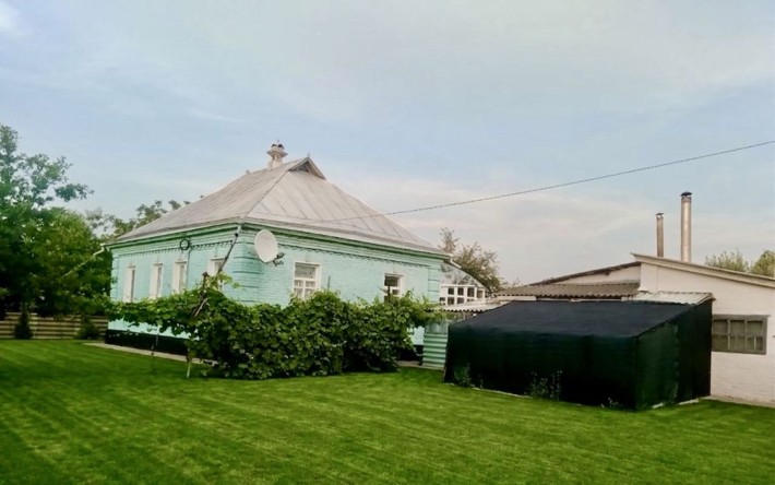 Продам будинковолодіння в с. Петрівці Миргородського району Полтавськоі обл. 5 кімнат, всі зручності - фото 1