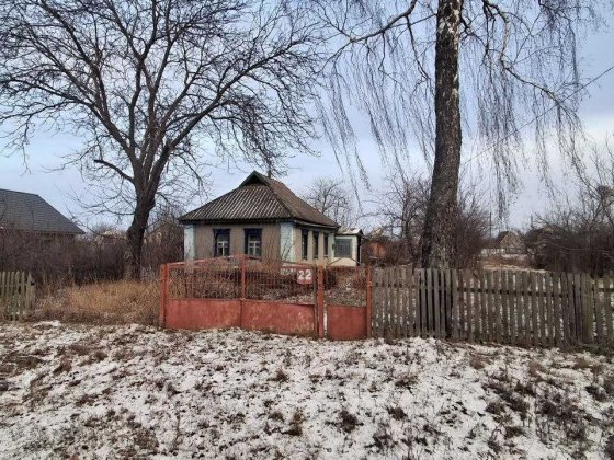 Продаж земельна дiлянка 20 соток з будинком