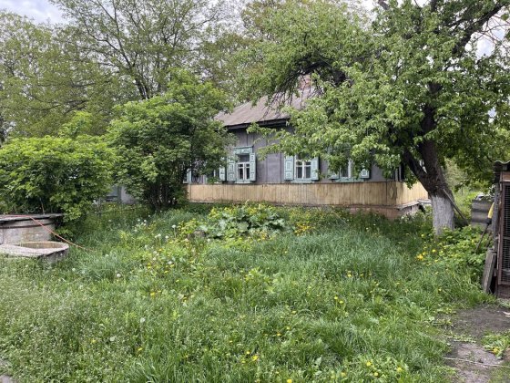 Продається ділянка 10 соток із будинком (під знесення або реконструкцію) Нежин