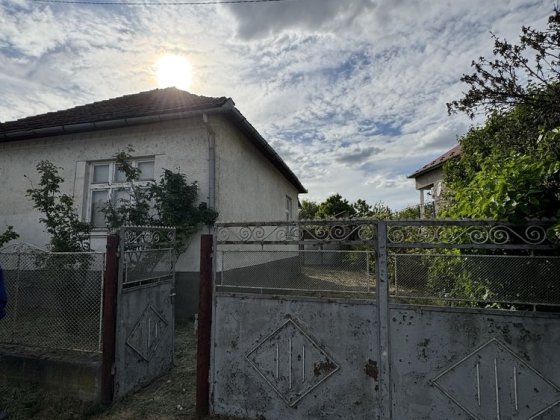 Берегівська, продаж будинку Мукачеве