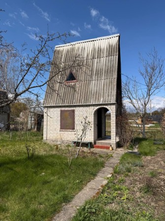 Продаж садового будинку з великою земельною ділянкою - фото 1