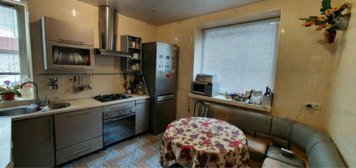 Продам 2 будиноки на березі річки - фото 1