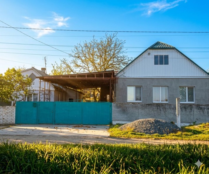 Продається будинок на березі річки у місті Самар - фото 1