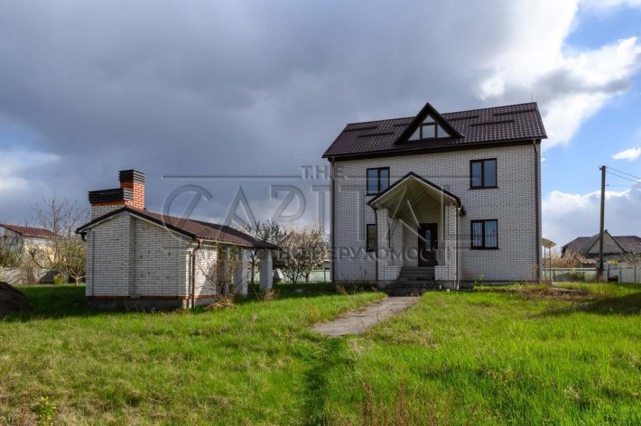 Продажа дома без ремонта, Обухов, Обуховский р-н - фото 1