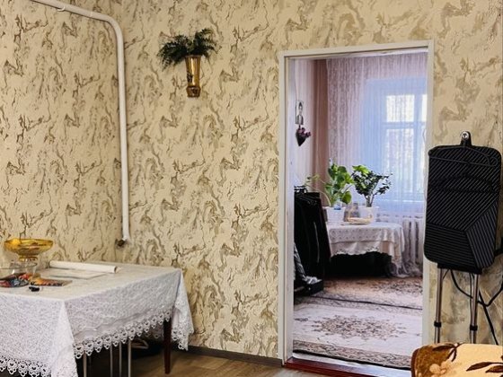 Продам  добротый дом Павлоград