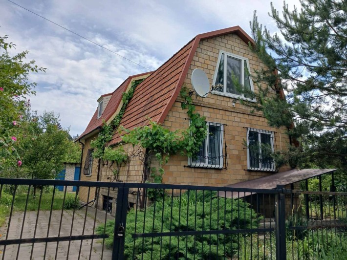 Продам дачу  возле соснового леса - фото 1