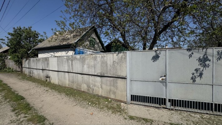 Ділянка під забудову із будинком ,Самар , воронівка , 3 школа , обмін на 1 кімнатну квартиру , перши - фото 1