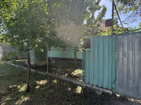 Продаж будинку в місті