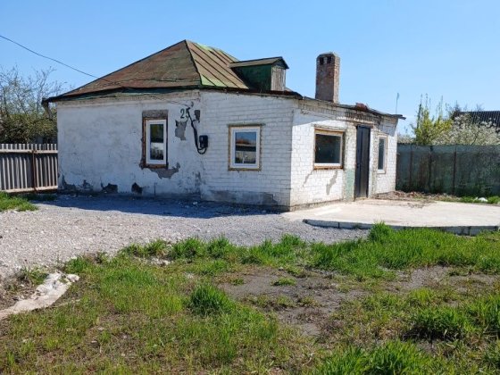 Продам дом ! Район 6-й школы.