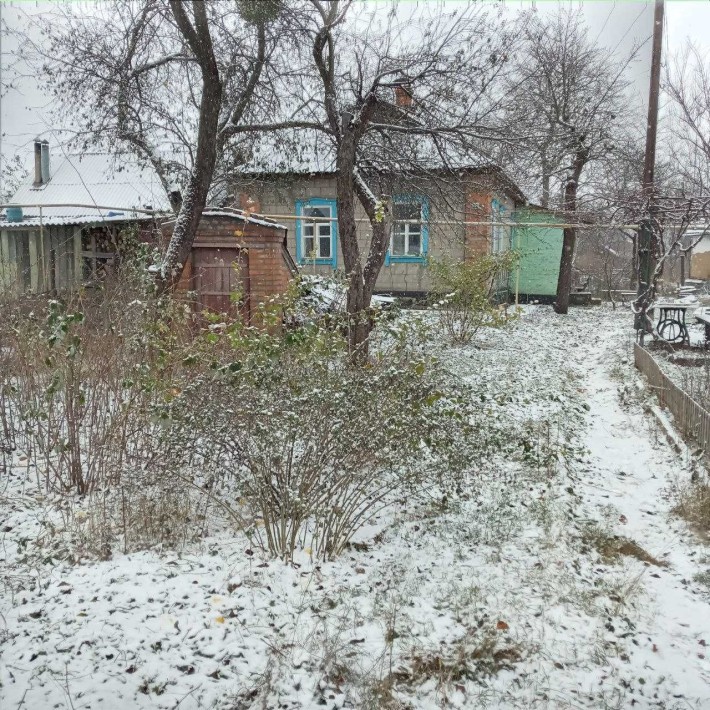 Продам 15 соток з будинком м. Ромни - фото 1