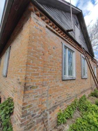 Продаж 0/5 будинку з окремим двором - фото 1