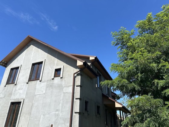 Будинок незавершене будівництво Сарни