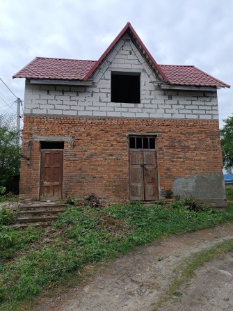 Продам будову в центрі міста - фото 1