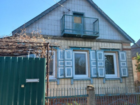 Продам дом р-н ЖД возле межрайбазы Славянск