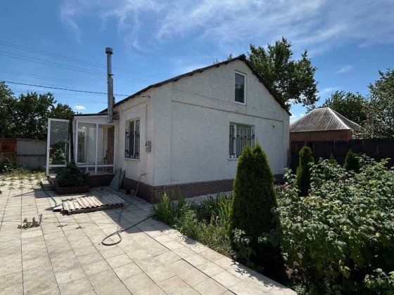 Продается уютный дом, район Черевковка. Славянск