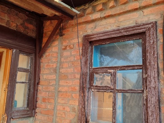 Продам хату  ,до центру 10-15 хв. Сміла