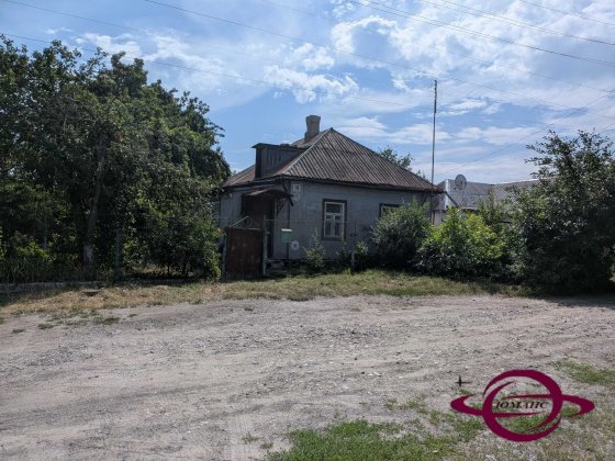 продаємо частину  будинку в м.Сміла (р-н школа Інтернат) Смела