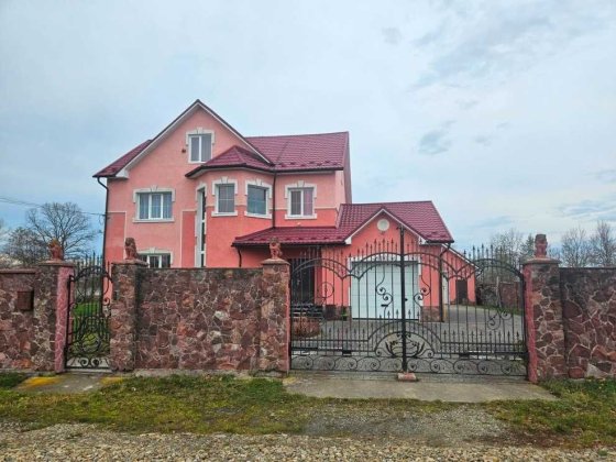 Продаж будинку біля Стрия Стрий