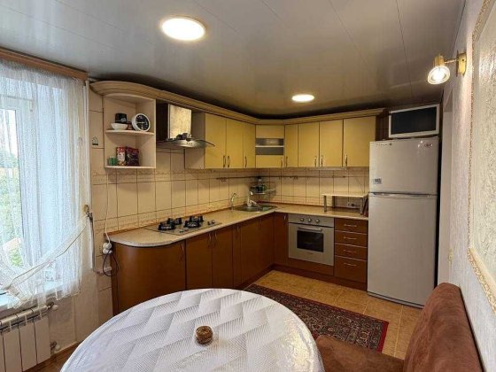 Продаж будинку біля річки Умань