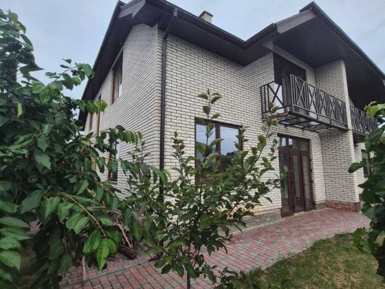 Продаж сучасного півбудинку (таунхауса) у престижному районі «Софіївська Слобідка» Умань