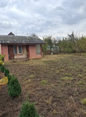 Цегляна дача в місті - фото 1