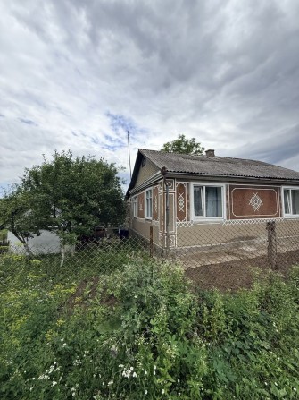 Продам будинок та земельну ділянку - фото 1