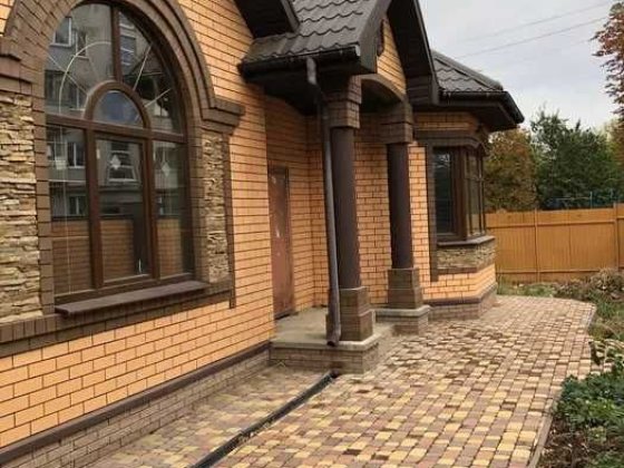 Продам дом в центре Чугуева